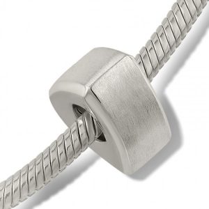 Armband hanger driehoek 004 - memorial bead zilver - mooie armband hanger - dierencrematorium heerhugowaard